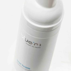 Close-up of bluem Oral Foam